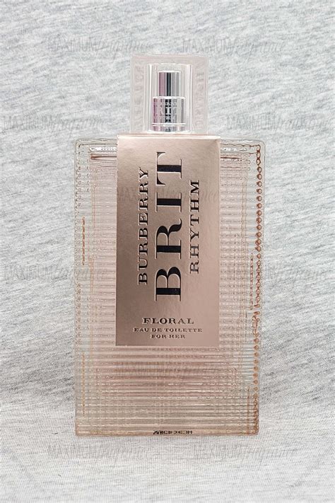 burberry brit rhythm review.